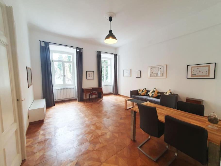 L'Arco Trieste Studio Living 1 Extérieur photo