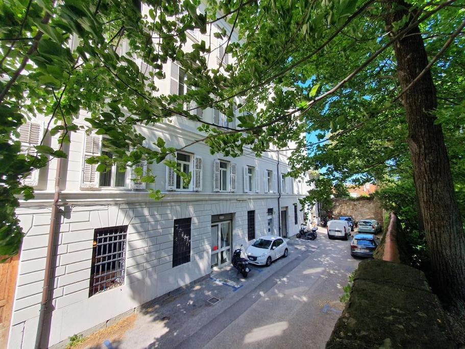 L'Arco Trieste Studio Living 1 Extérieur photo